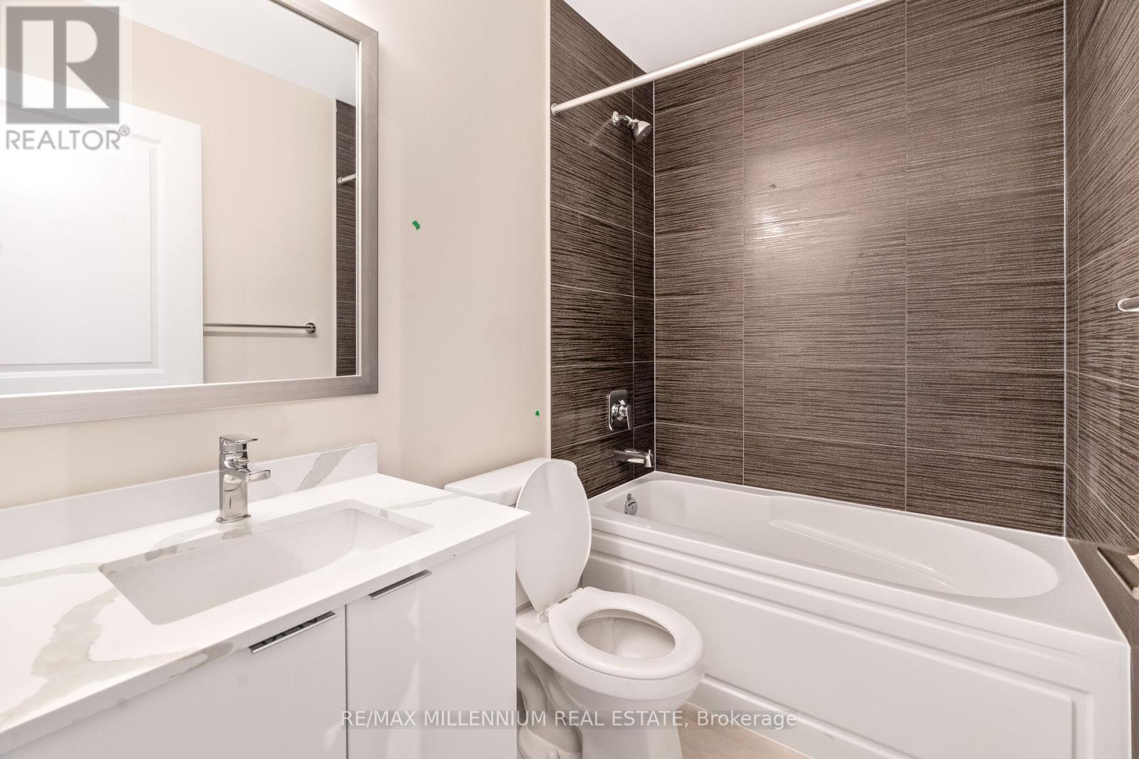 2810 - 15 Watergarden Drive, Mississauga, Ontario  L5R 0H4 - Photo 6 - W12481761