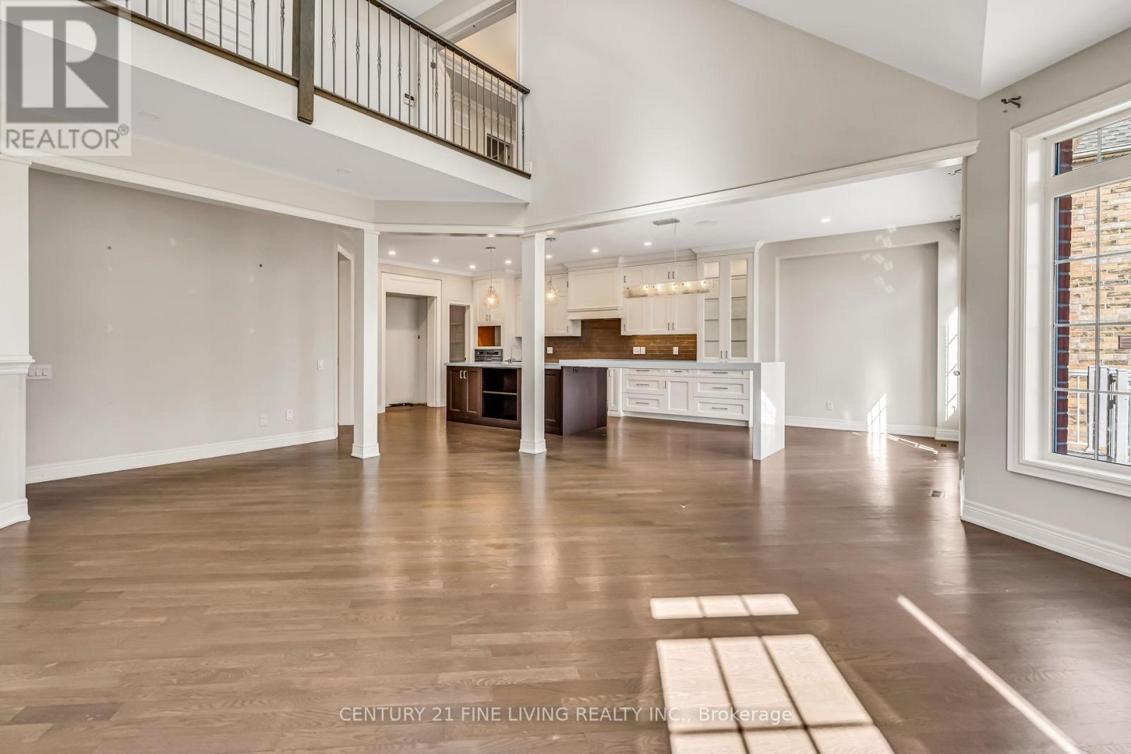 5 Classic Drive, Brampton, Ontario  L6Y 5G9 - Photo 15 - W12481762
