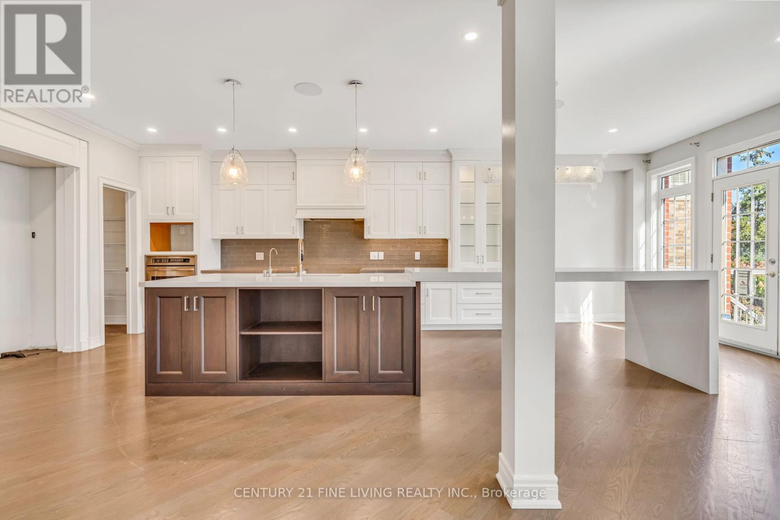 5 Classic Drive, Brampton, Ontario  L6Y 5G9 - Photo 19 - W12481762