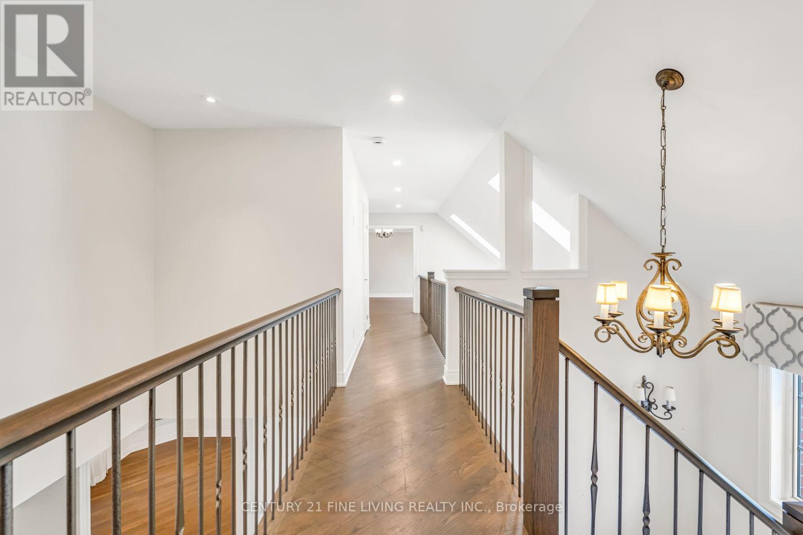5 Classic Drive, Brampton, Ontario  L6Y 5G9 - Photo 26 - W12481762