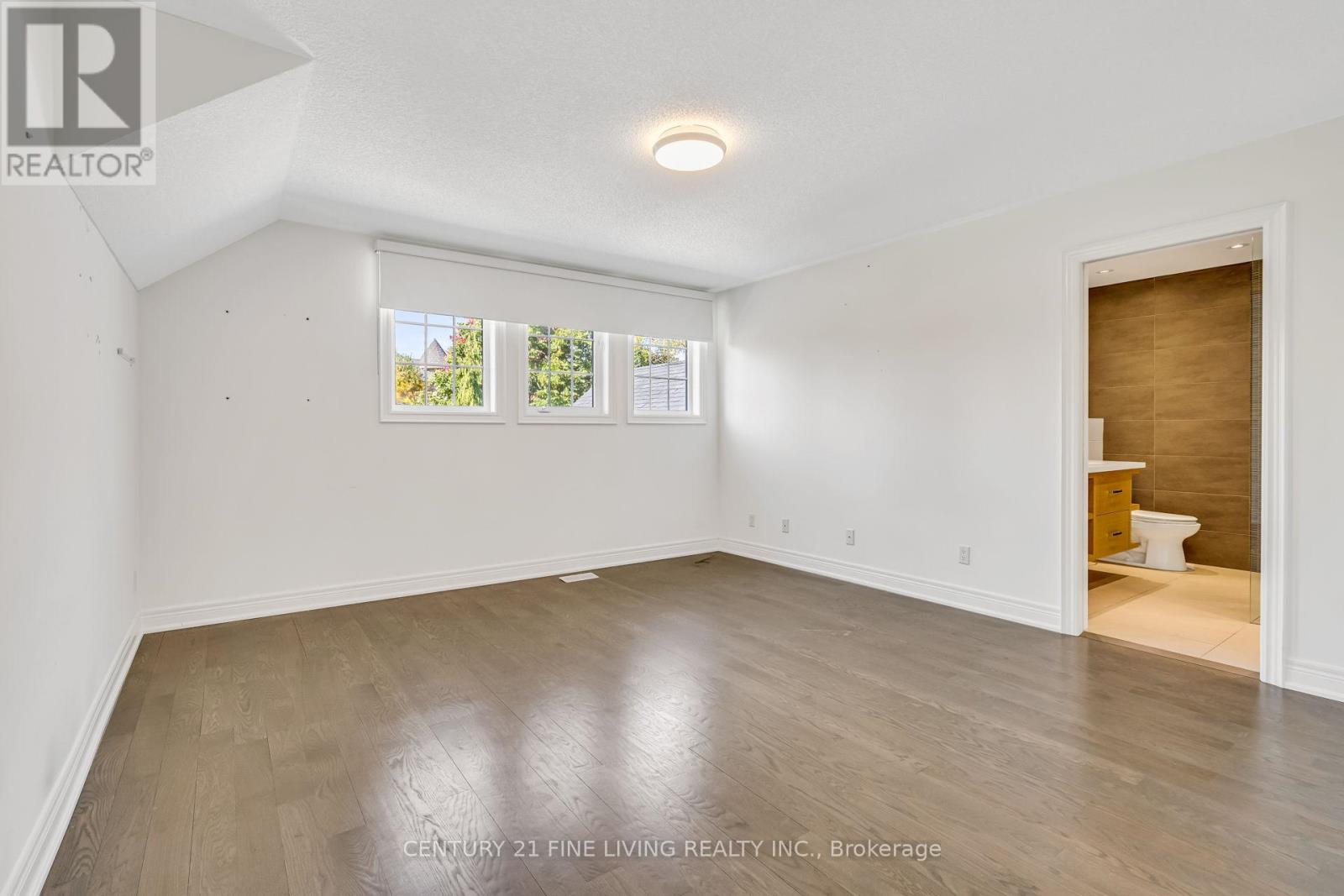 5 Classic Drive, Brampton, Ontario  L6Y 5G9 - Photo 33 - W12481762