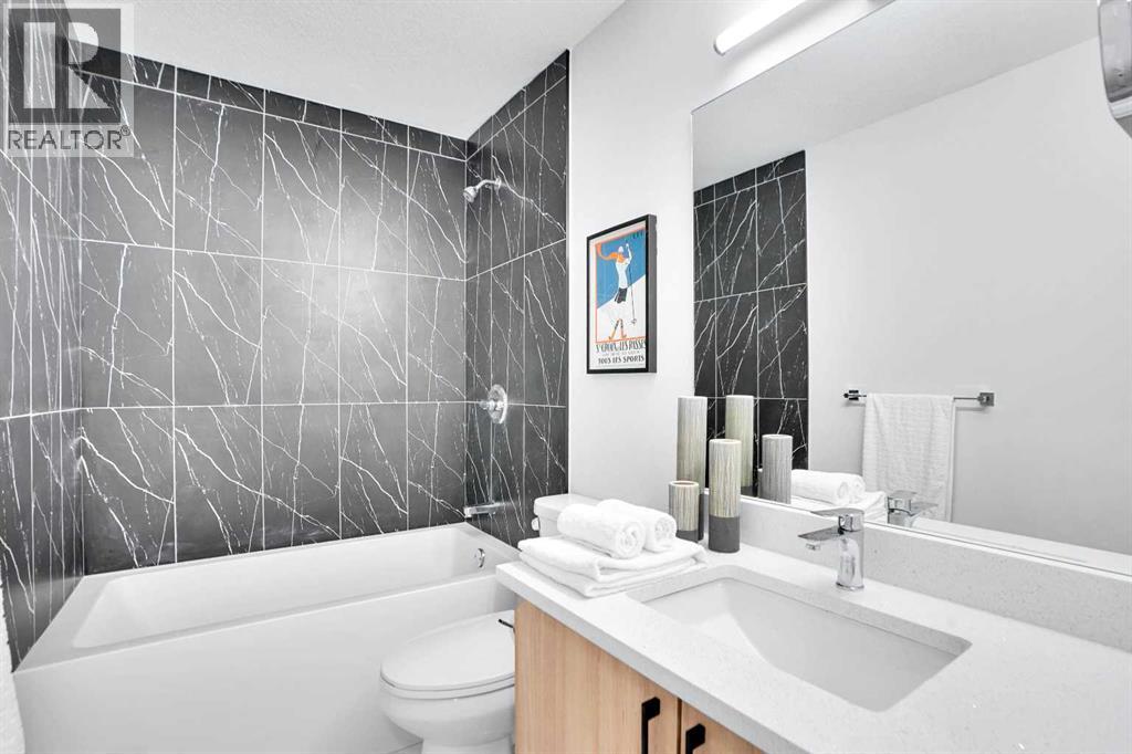 903b Queensland Drive Se, Calgary, Alberta  T2J 5E5 - Photo 17 - A2266880