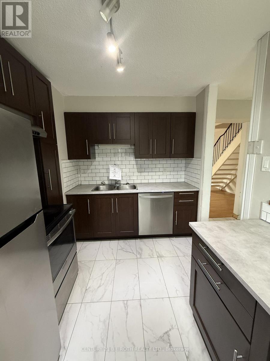 A7 - 63 Ferris Lane, Barrie, Ontario  L4M 5C4 - Photo 10 - S12479782