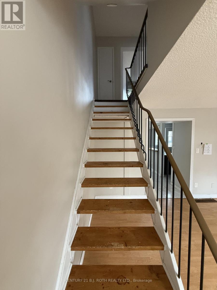 A7 - 63 Ferris Lane, Barrie, Ontario  L4M 5C4 - Photo 13 - S12479782