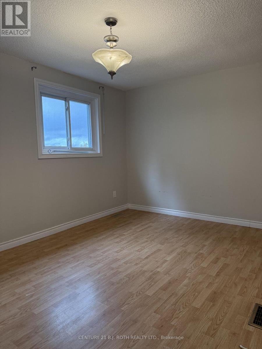 A7 - 63 Ferris Lane, Barrie, Ontario  L4M 5C4 - Photo 15 - S12479782
