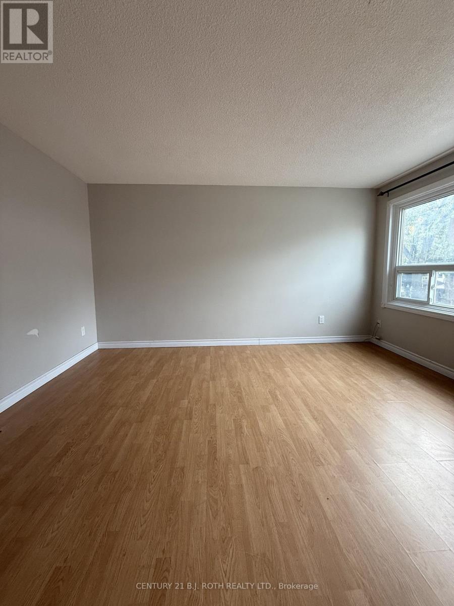 A7 - 63 Ferris Lane, Barrie, Ontario  L4M 5C4 - Photo 5 - S12479782