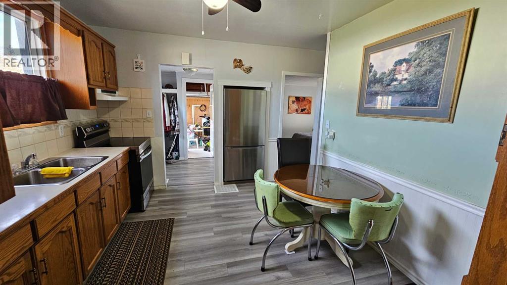 4529 44 Street, Castor, Alberta  T0C 0X0 - Photo 10 - A2263164