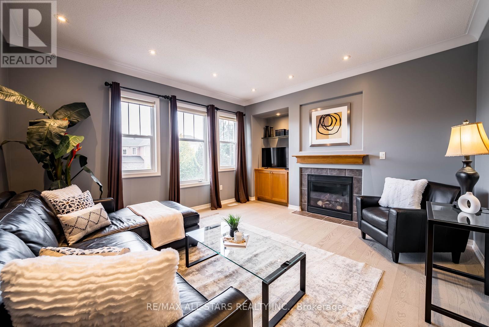 14 Clausfarm Lane, Whitchurch-Stouffville, Ontario  L4A 0A8 - Photo 17 - N12481778