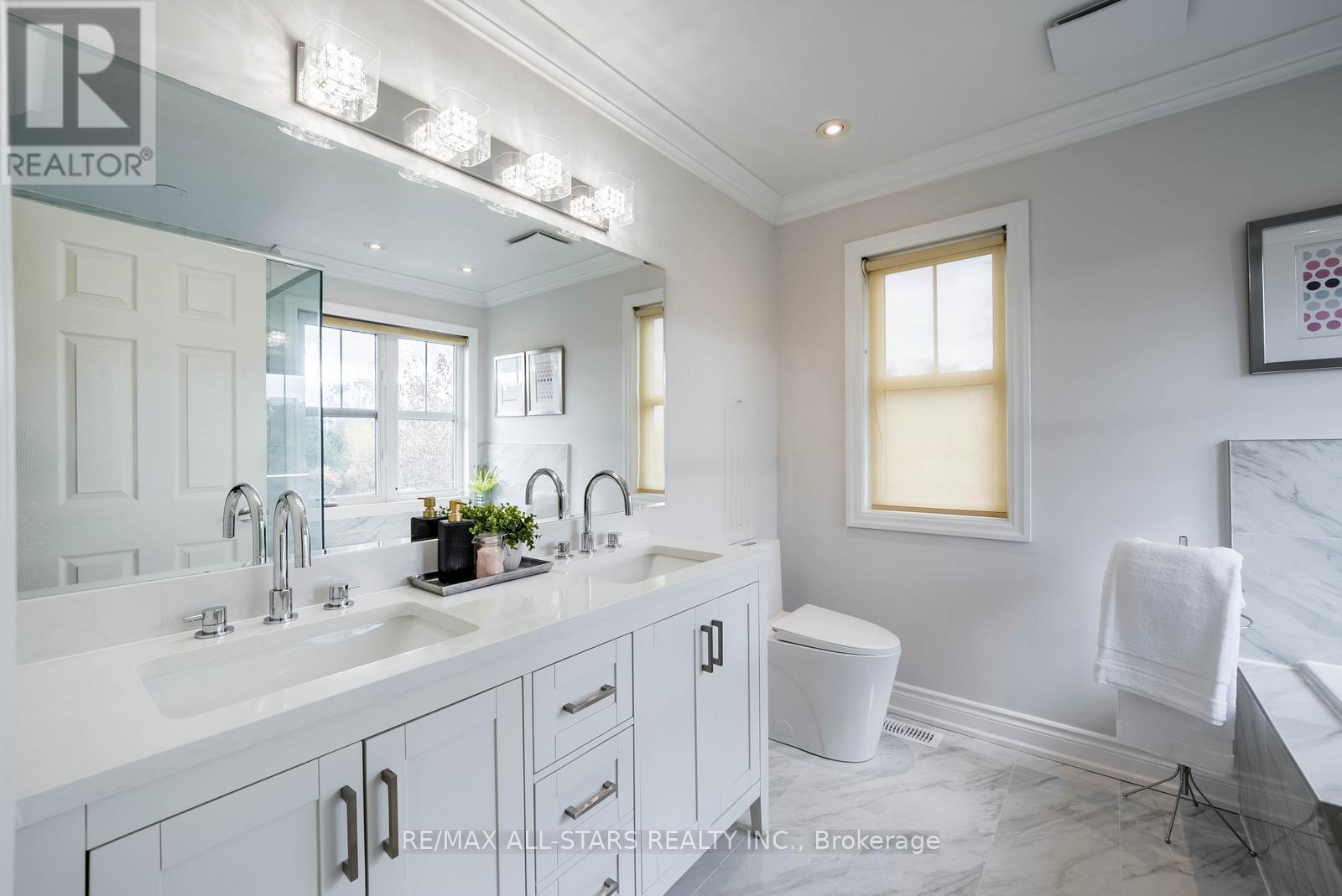 14 Clausfarm Lane, Whitchurch-Stouffville, Ontario  L4A 0A8 - Photo 21 - N12481778