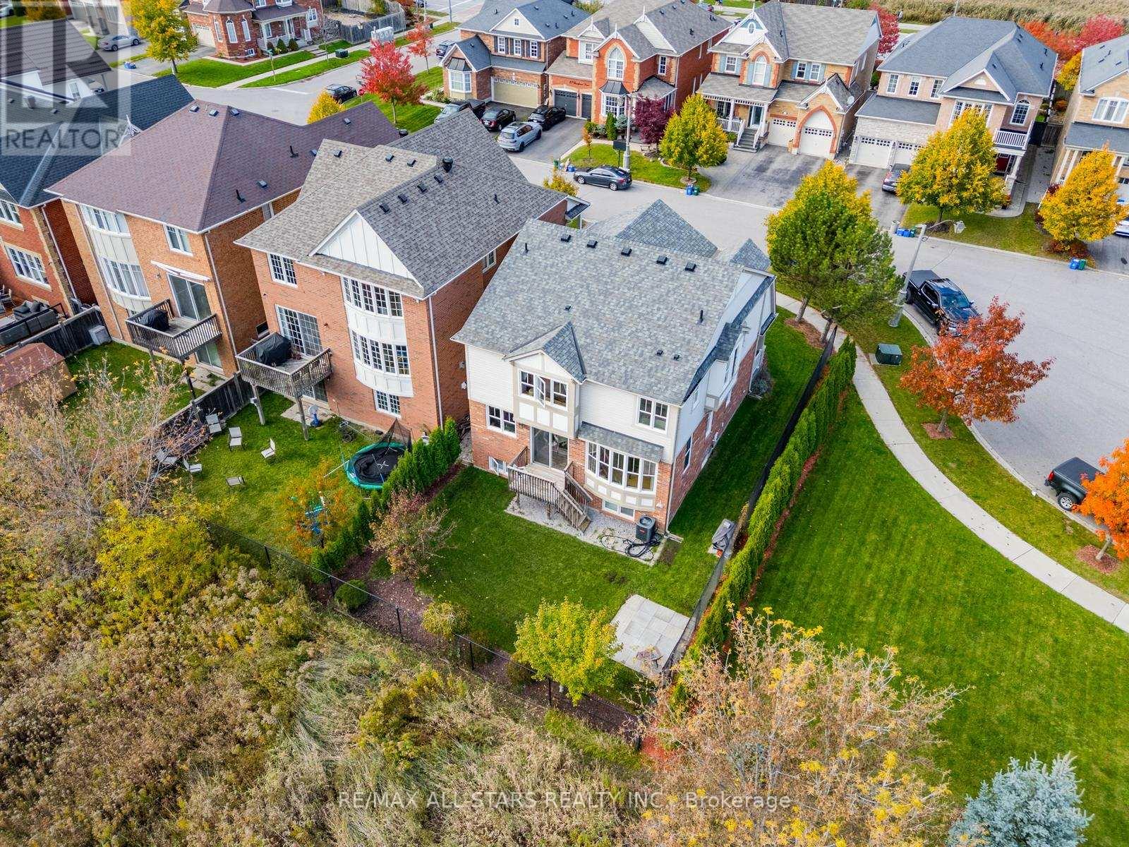 14 Clausfarm Lane, Whitchurch-Stouffville, Ontario  L4A 0A8 - Photo 40 - N12481778