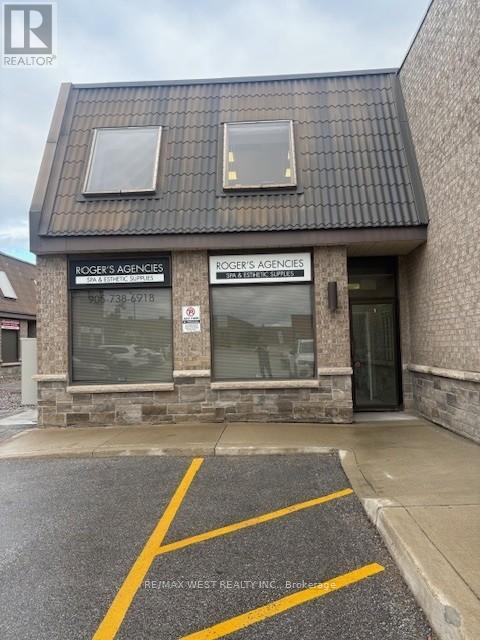9 - 56 Pennsylvania Avenue, Vaughan, Ontario  L4K 3V9 - Photo 11 - N12481780