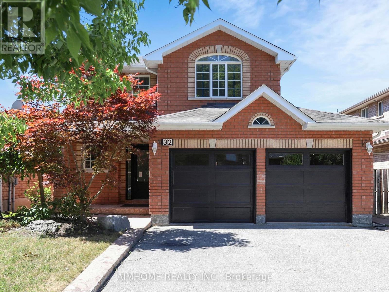 32 BLOOM CRESCENT, barrie (ardagh), Ontario
