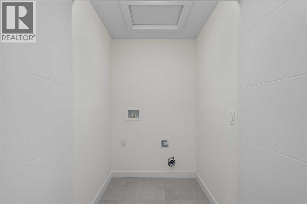 1205, 201 Cooperswood Green S, Airdrie, Alberta  T4B 5R2 - Photo 25 - A2254811