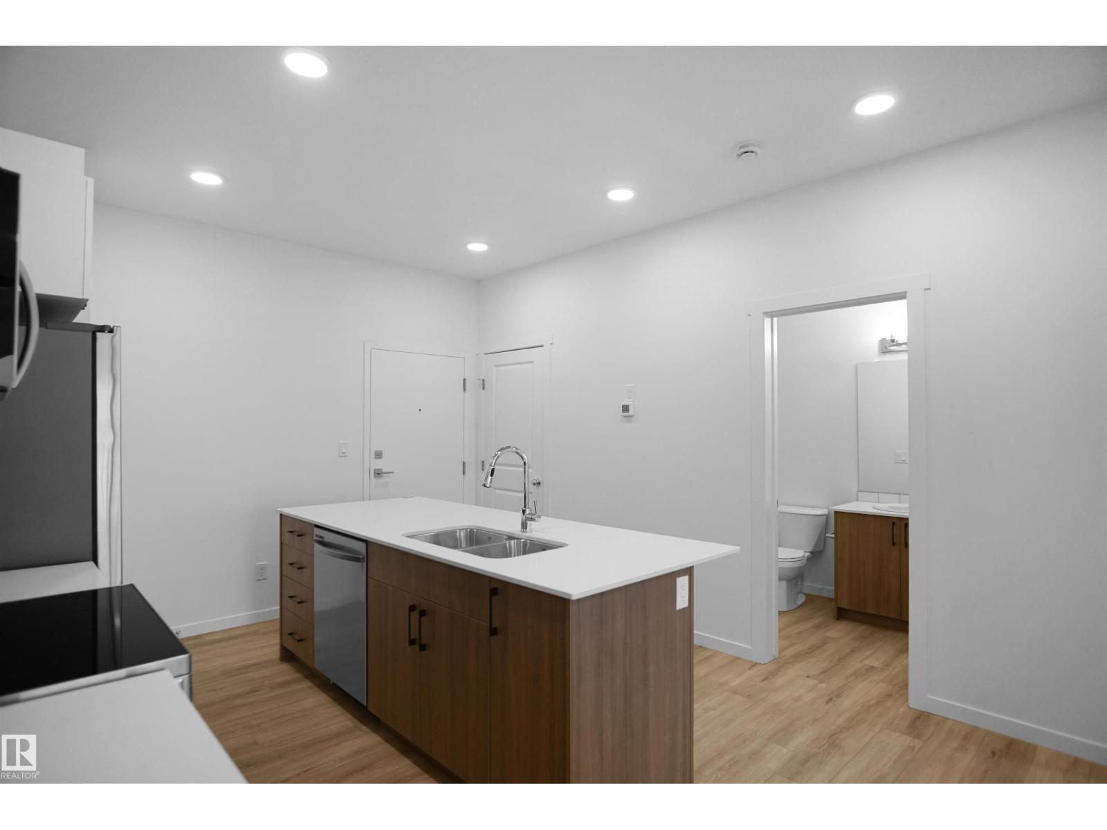 #201 9211 228 St Nw, Edmonton, Alberta  T5T 7R9 - Photo 11 - E4463490