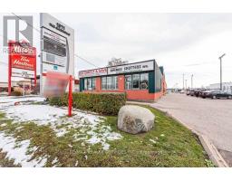 D - 1571 THE QUEENSWAY, Toronto, Ontario