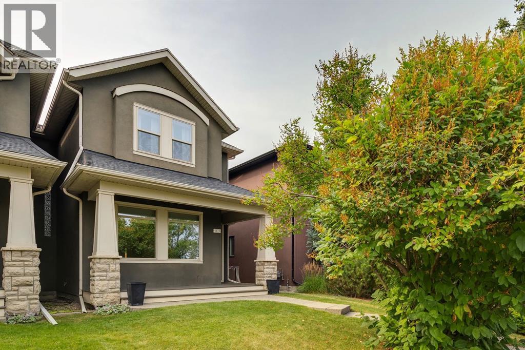 3823 16a Street Sw, Calgary, Alberta  T2T 4K7 - Photo 2 - A2265941