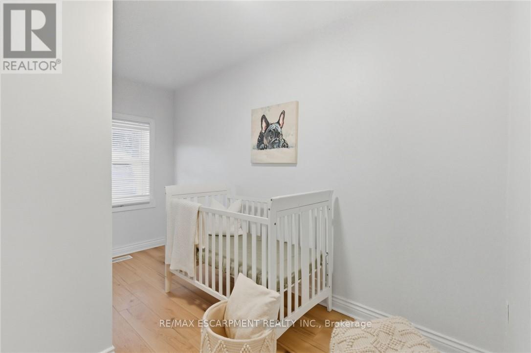 78 Delena Avenue N, Hamilton, Ontario  L8H 6B7 - Photo 15 - X12481792