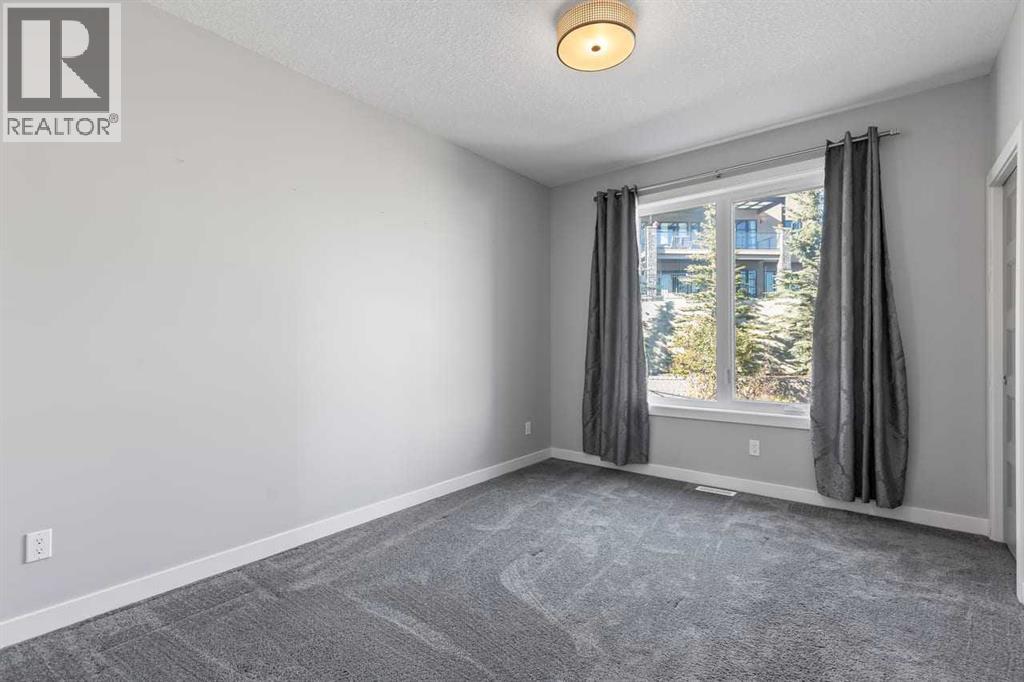105 Elkton Way Sw, Calgary, Alberta  T3h 4y9 - Photo 25 - A2266356