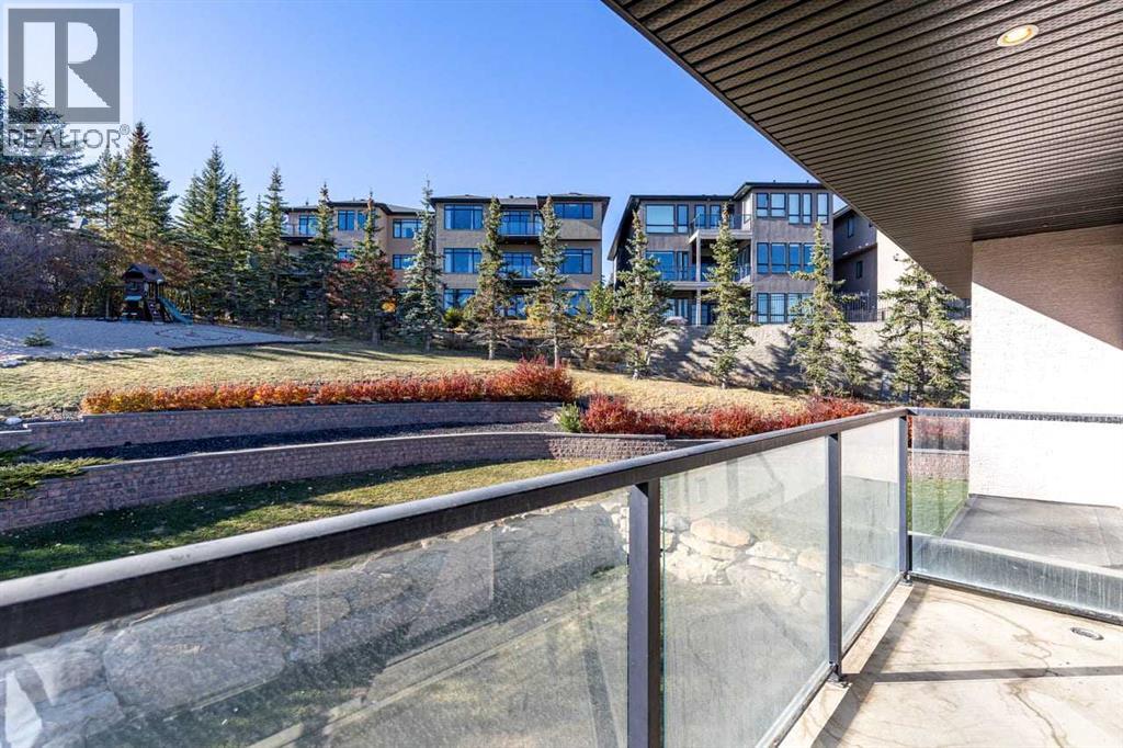 105 Elkton Way Sw, Calgary, Alberta  T3h 4y9 - Photo 43 - A2266356