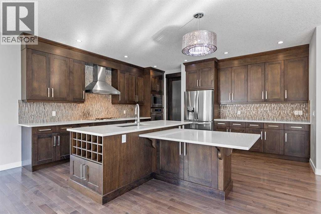 105 Elkton Way Sw, Calgary, Alberta  T3h 4y9 - Photo 8 - A2266356