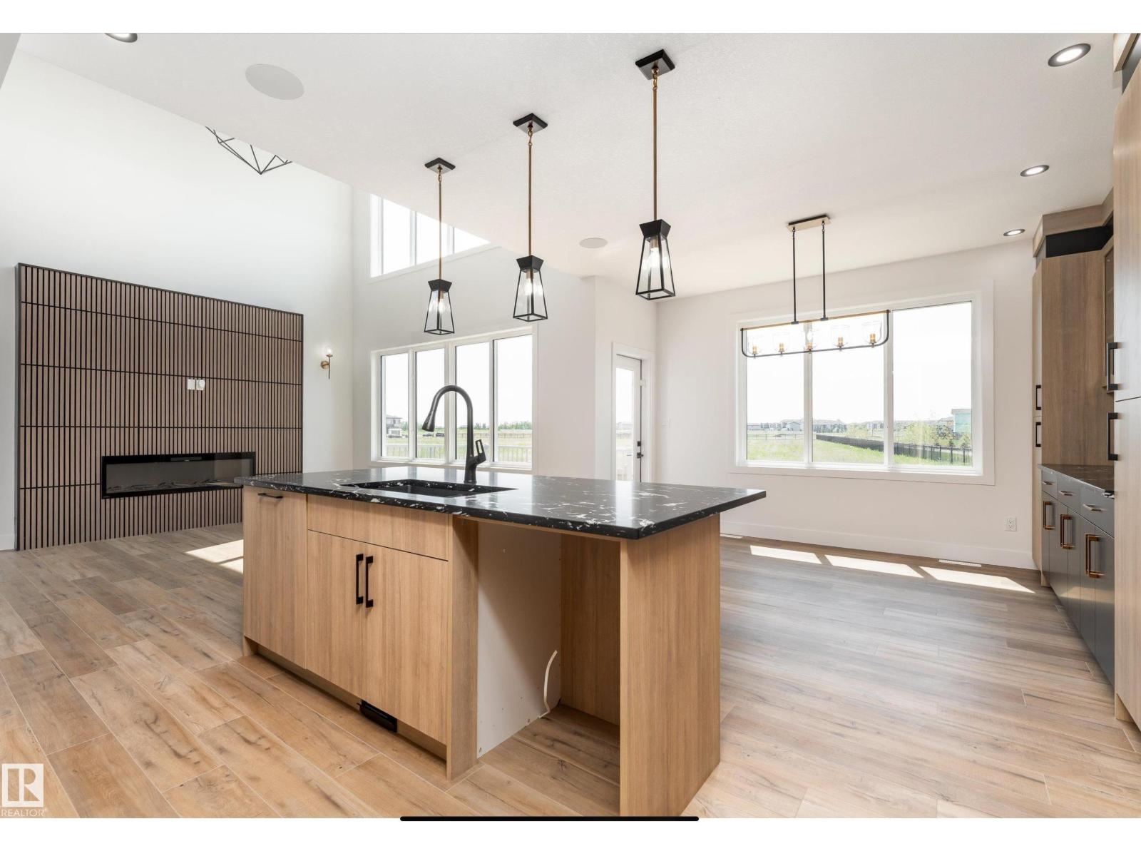 95 EDGEFIELD WY, St. Albert, Alberta