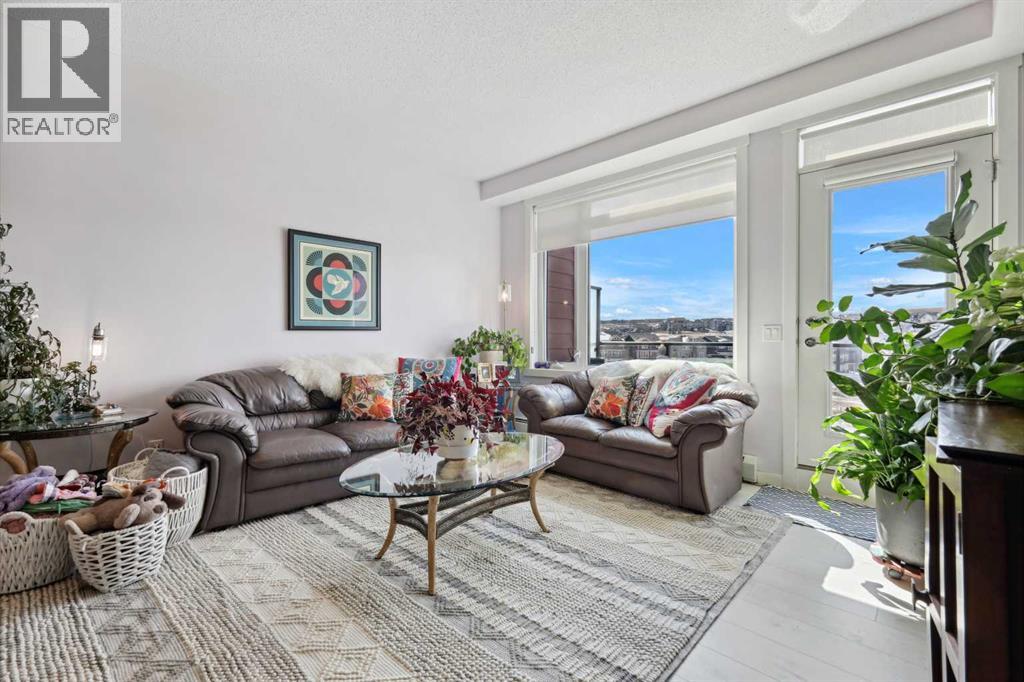 412, 214 Sherwood Square Nw, Calgary, Alberta  T3R 1T6 - Photo 2 - A2254326