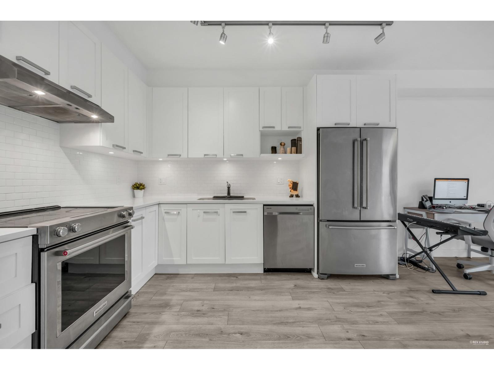 316 5638 201a Street, Langley, British Columbia V3A 0L8 - Photo 3 - R3048028