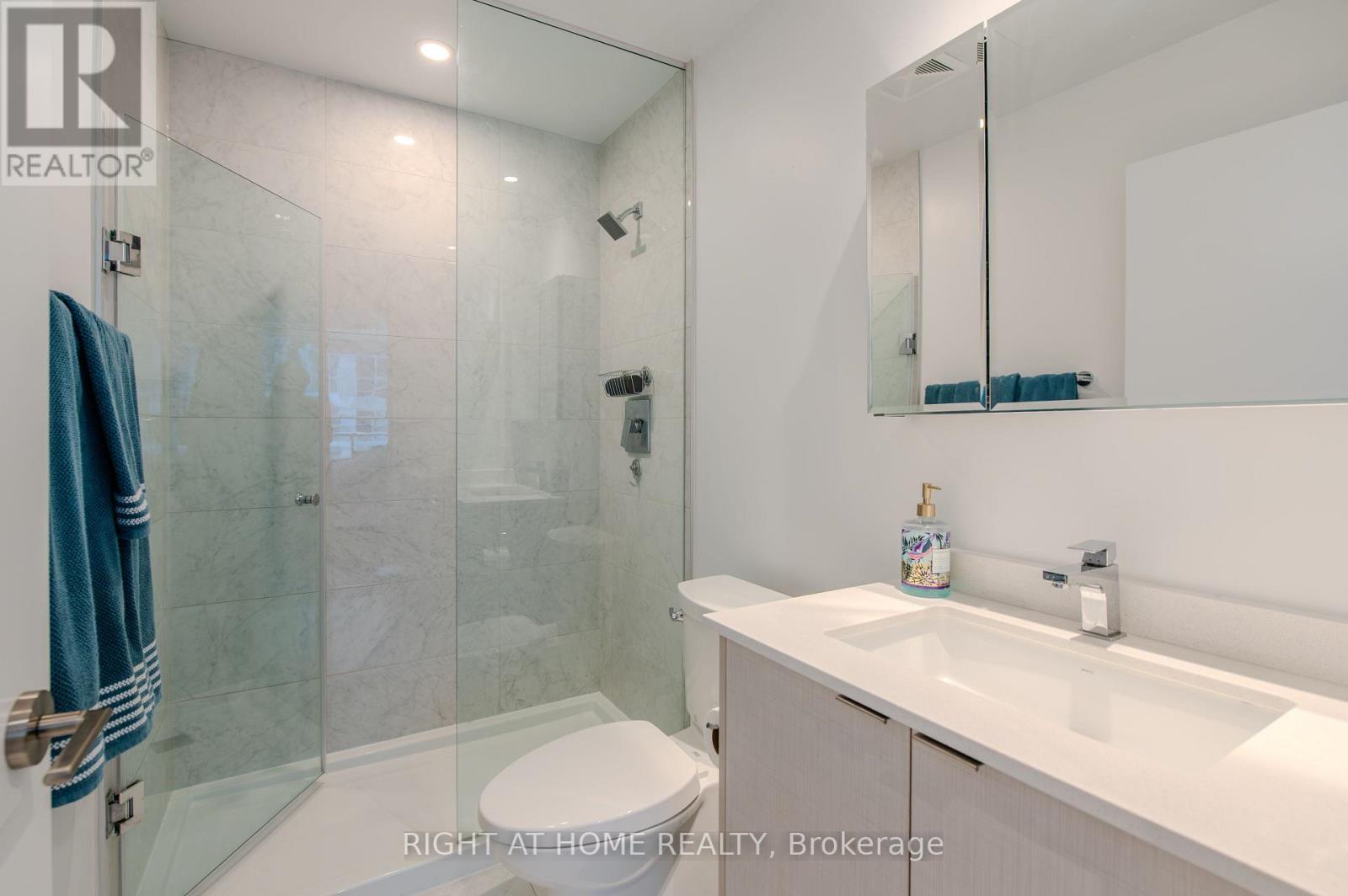 1806 - 1926 Lake Shore Boulevard W, Toronto, Ontario  M6S 0B1 - Photo 15 - W12481797