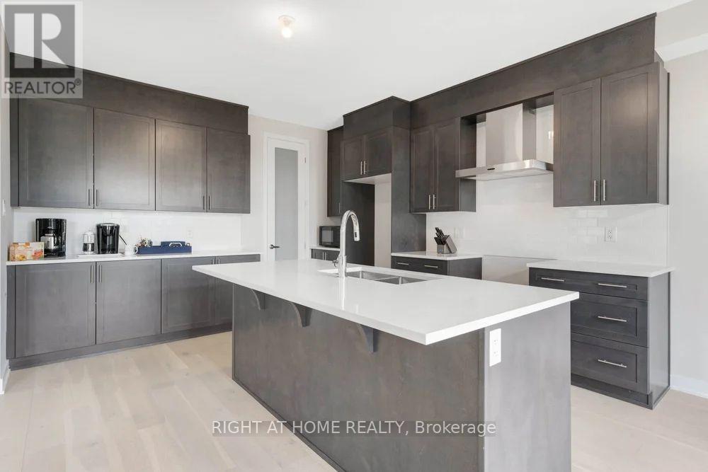 246 Pursuit Terrace, Ottawa, Ontario  K0A 2Z0 - Photo 15 - X12481808