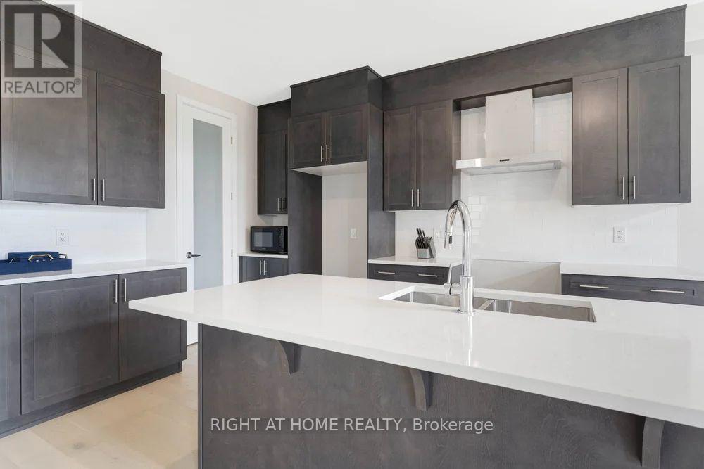 246 Pursuit Terrace, Ottawa, Ontario  K0A 2Z0 - Photo 19 - X12481808