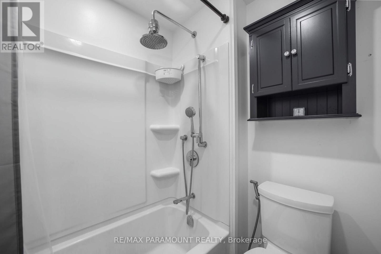 4 - 85 Albright Road, Hamilton, Ontario  L8K 6H1 - Photo 28 - X12481802