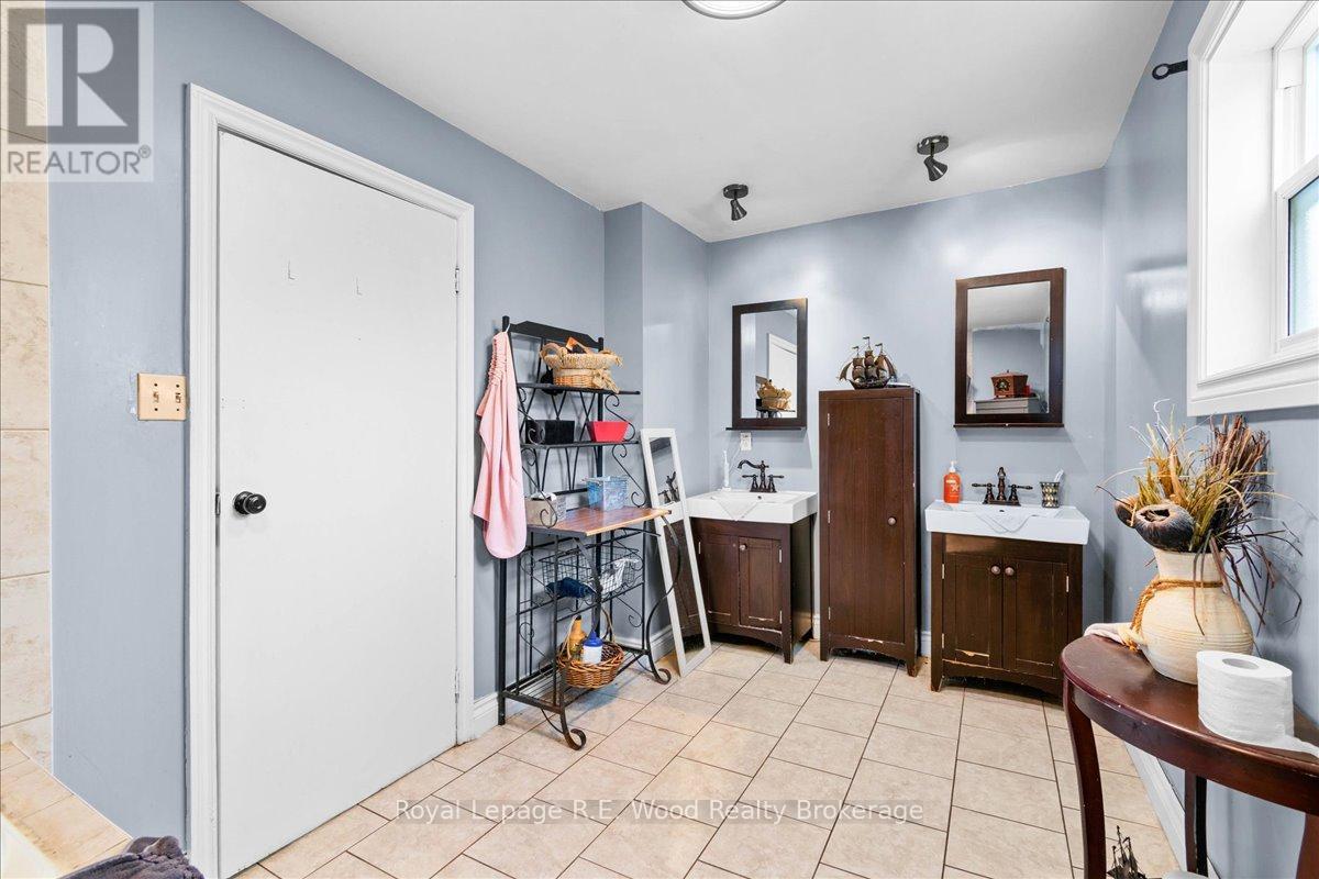 33 John Street, Norwich, Ontario  N0J 1P0 - Photo 14 - X12481810