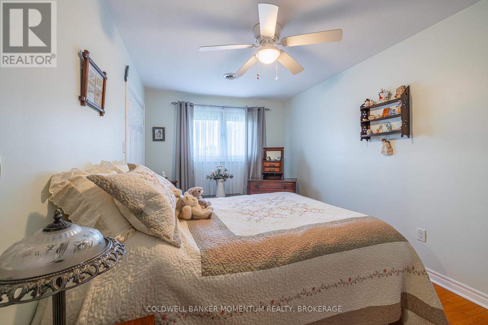 33 Rolling Acres Drive, Welland, Ontario  L3C 3N4 - Photo 21 - X12481805