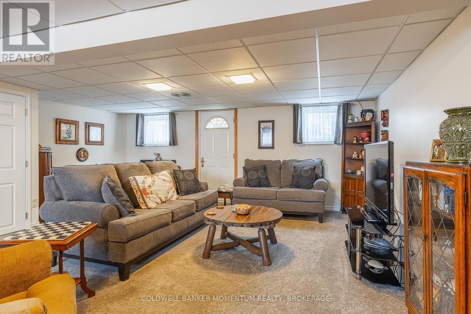 33 Rolling Acres Drive, Welland, Ontario  L3C 3N4 - Photo 24 - X12481805