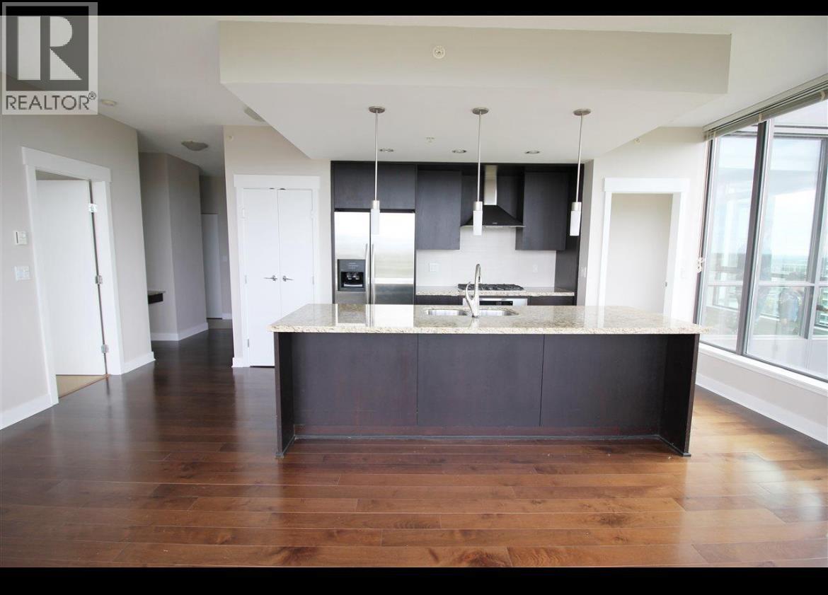 2902 7088 18TH AVENUE, Burnaby, British Columbia