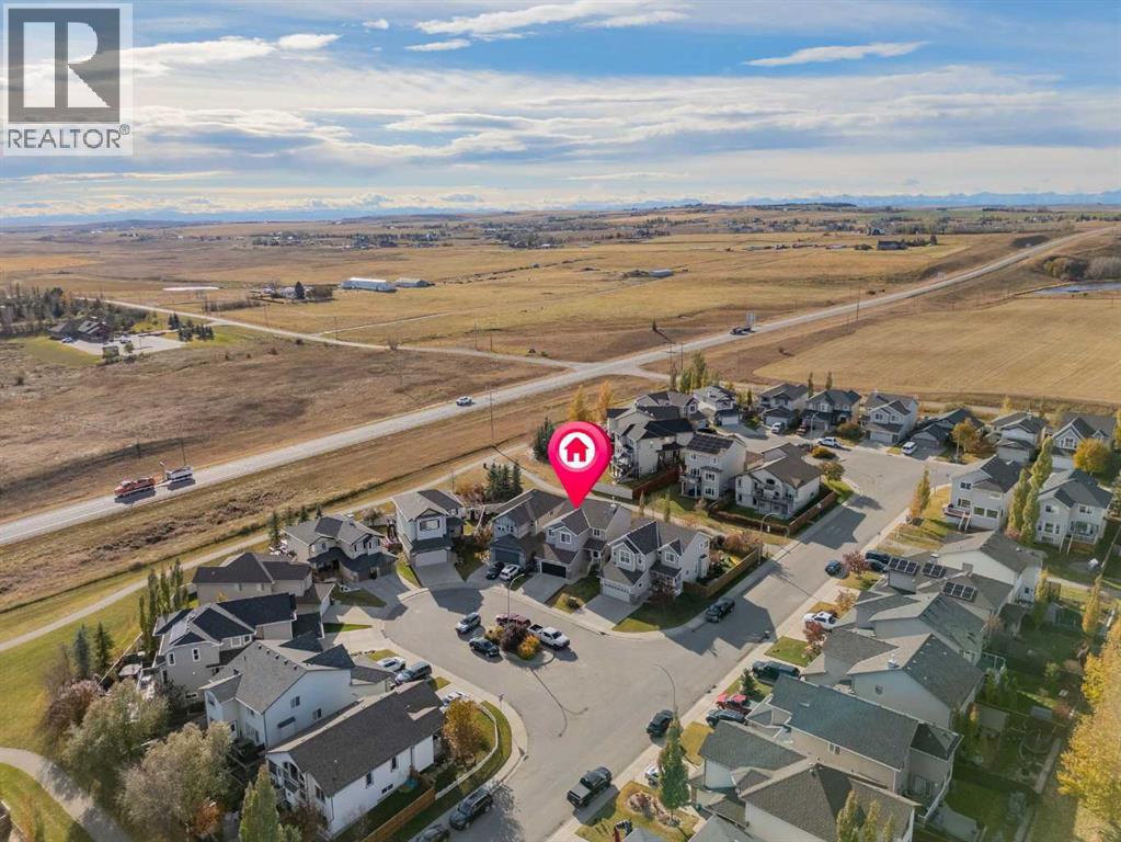 303 Westmount Court, Okotoks, Alberta  T1S 0B6 - Photo 1 - A2264302