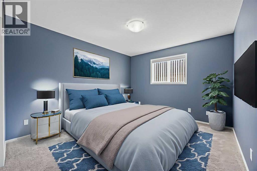 303 Westmount Court, Okotoks, Alberta  T1S 0B6 - Photo 32 - A2264302