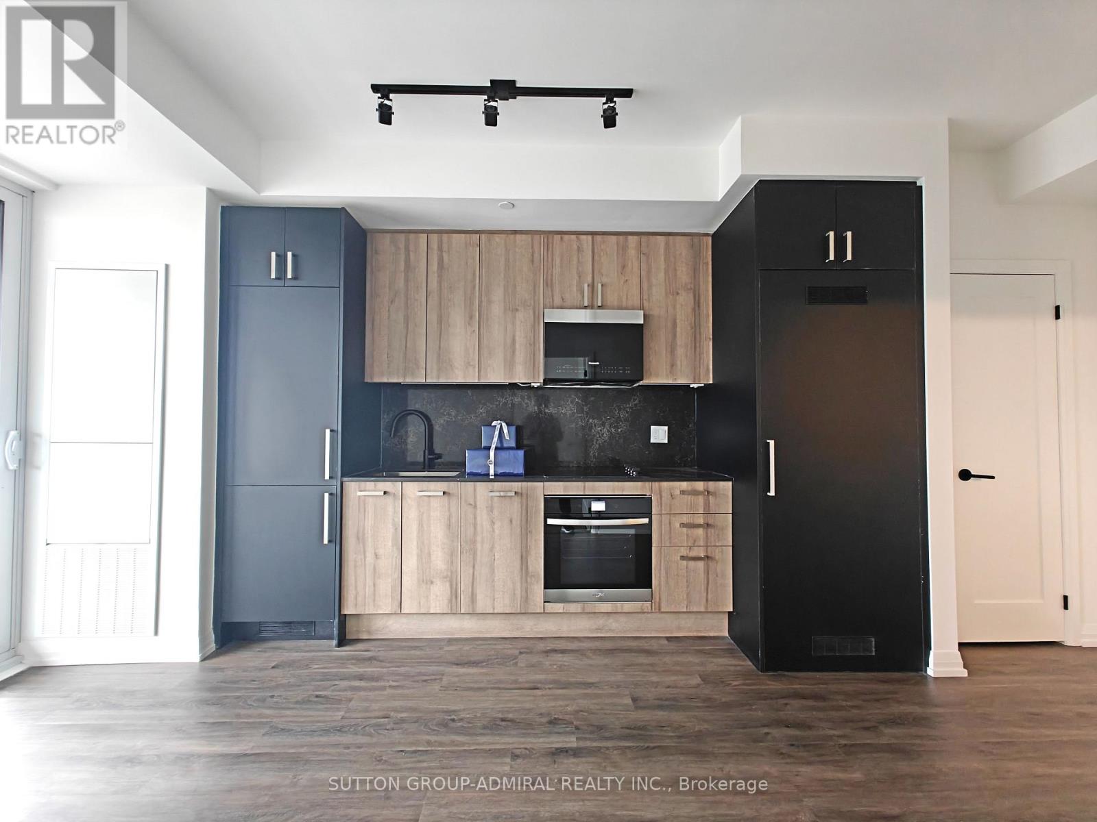 2304 - 280 Dundas Street W, Toronto, Ontario  M5T 0E3 - Photo 3 - C12481823