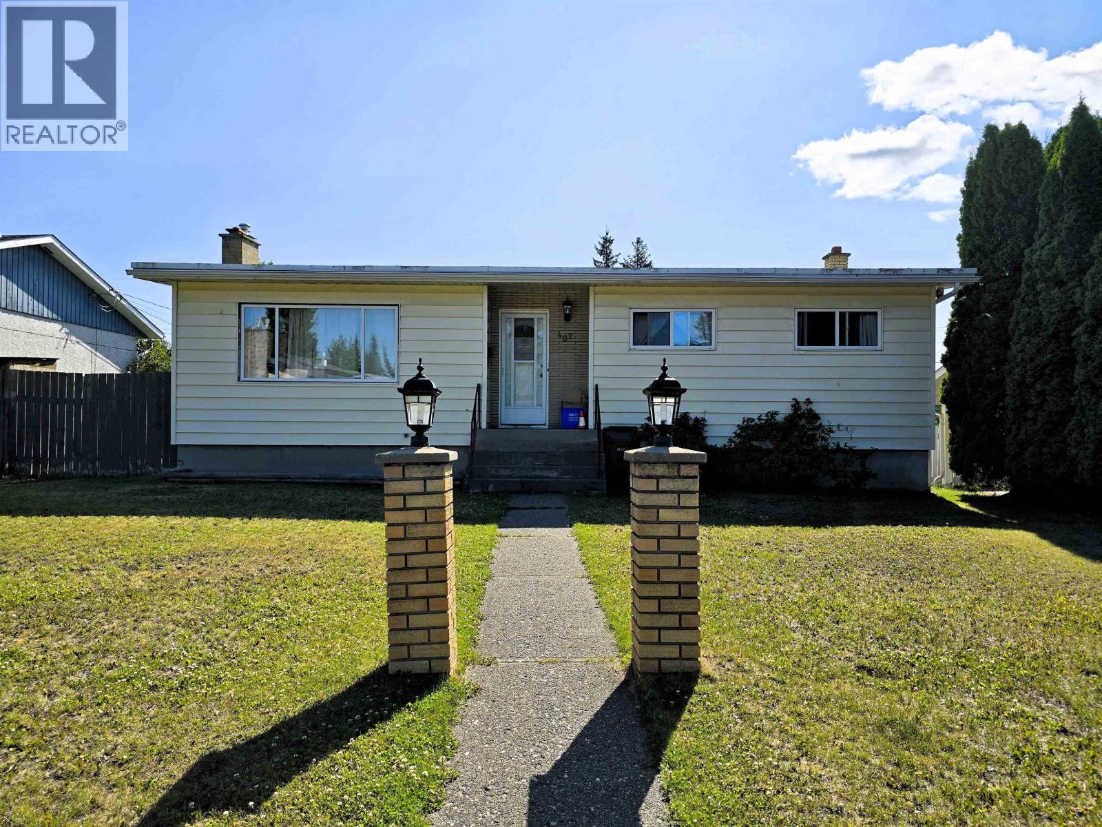 402 N QUINN STREET, Prince George, British Columbia
