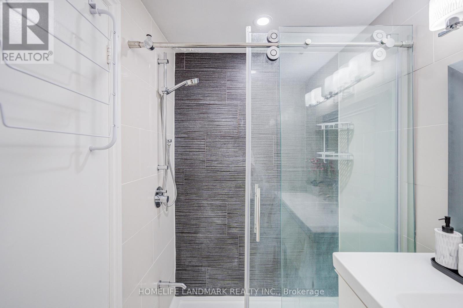 237 Ontario Street, Toronto, Ontario  M5A 2V6 - Photo 34 - C12334803