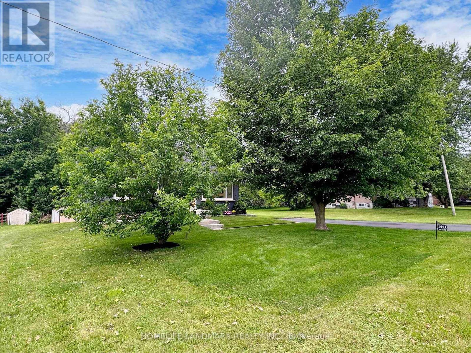 1661 Mount Albert Road S, East Gwillimbury, Ontario  L0G 1V0 - Photo 2 - N12481825