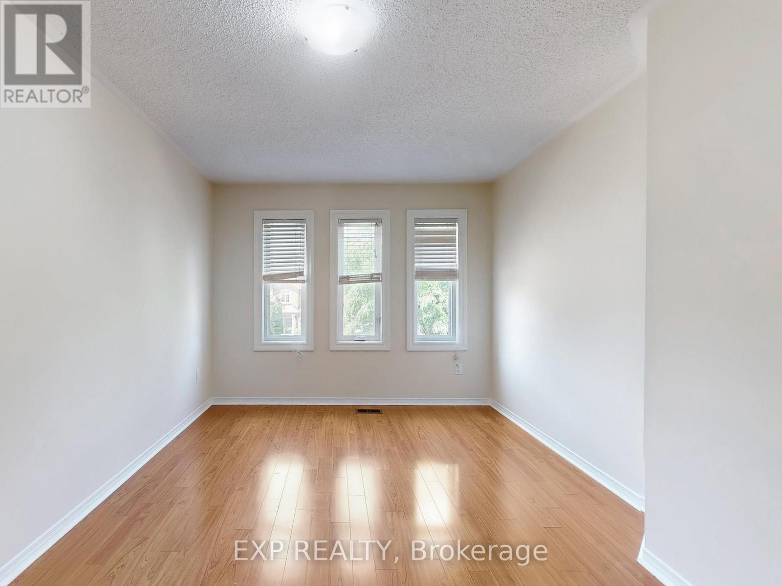 46 Loons Call Crescent, Brampton, Ontario  L6R 2G5 - Photo 23 - W12481807