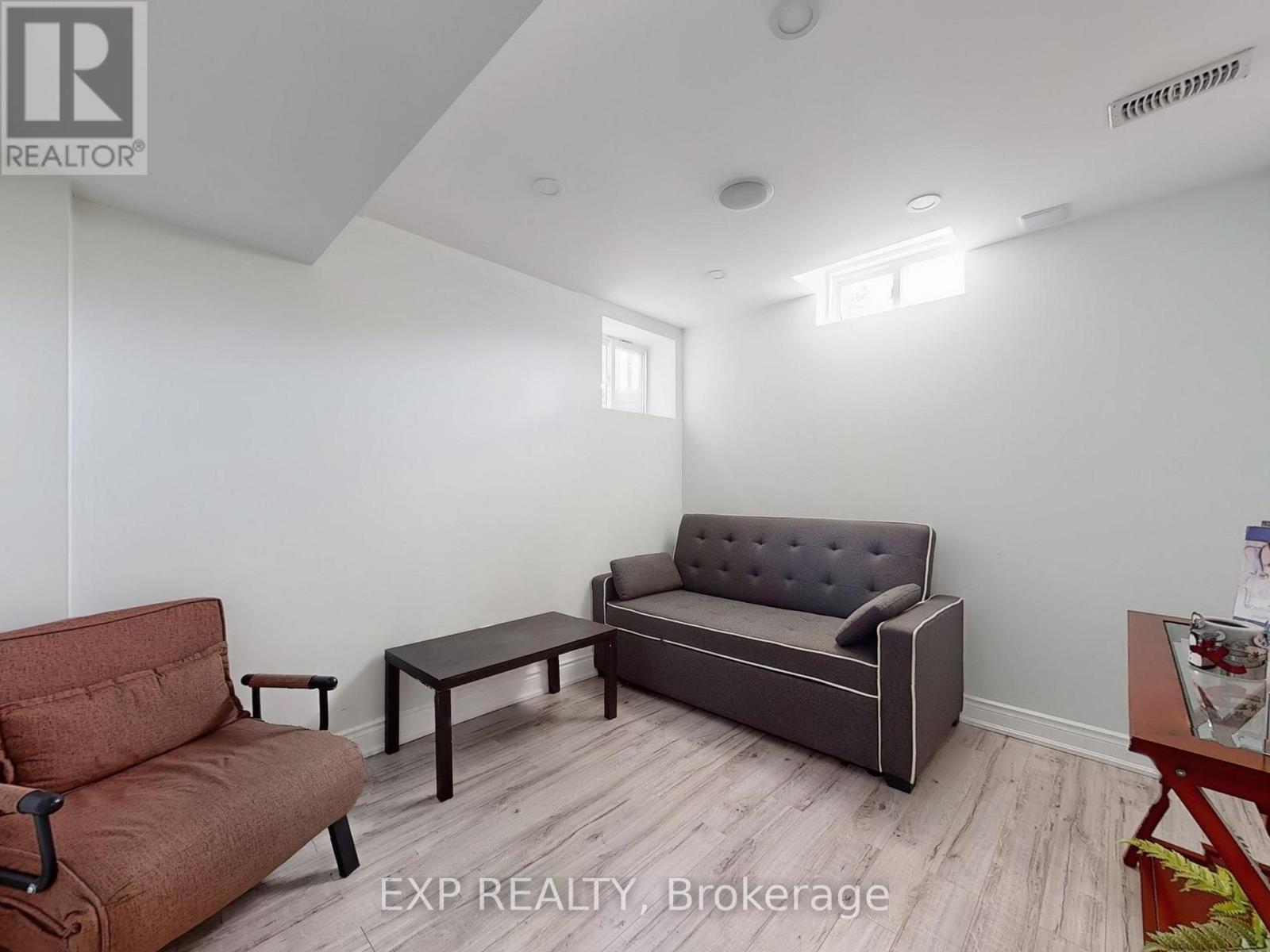 46 Loons Call Crescent, Brampton, Ontario  L6R 2G5 - Photo 34 - W12481807