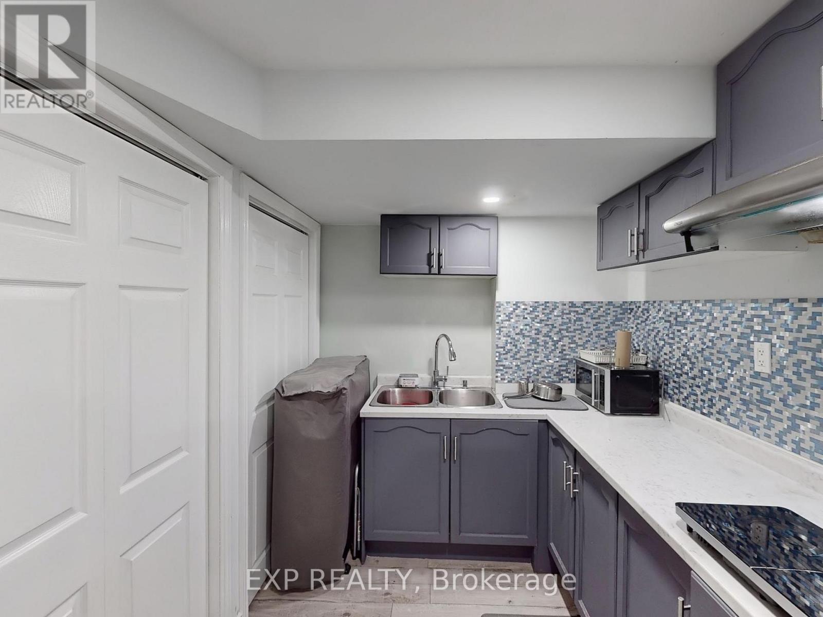 46 Loons Call Crescent, Brampton, Ontario  L6R 2G5 - Photo 38 - W12481807