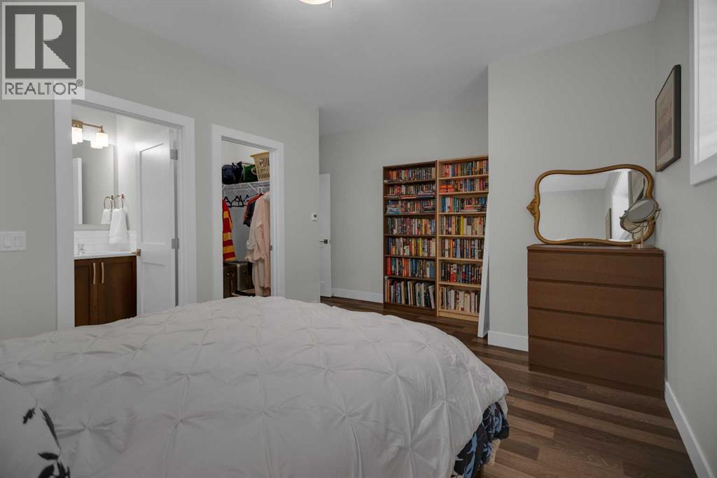 220 Parkwood Place Se, Calgary, Alberta  T2J 3X2 - Photo 31 - A2260780