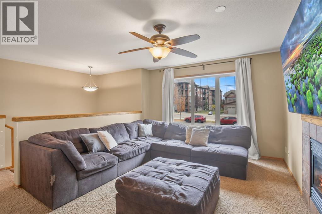 56 Ironstone Drive, Red Deer, Alberta  T4R 0C1 - Photo 4 - A2262692