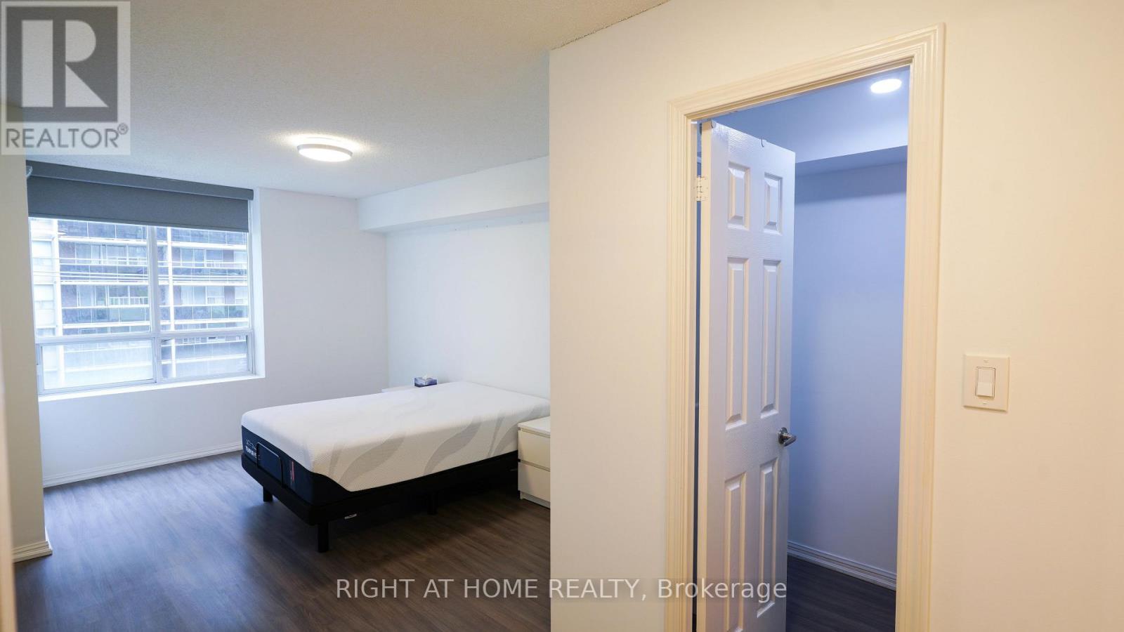 408 - 188 Redpath Avenue, Toronto, Ontario  M4P 3J2 - Photo 14 - C12481831