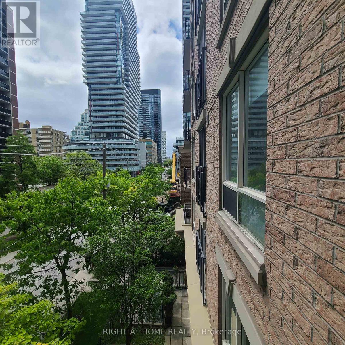 408 - 188 Redpath Avenue, Toronto, Ontario  M4P 3J2 - Photo 25 - C12481831