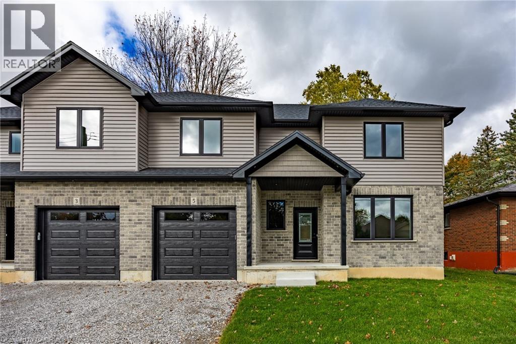 5 MAPLE Avenue, Port Dover, Ontario
