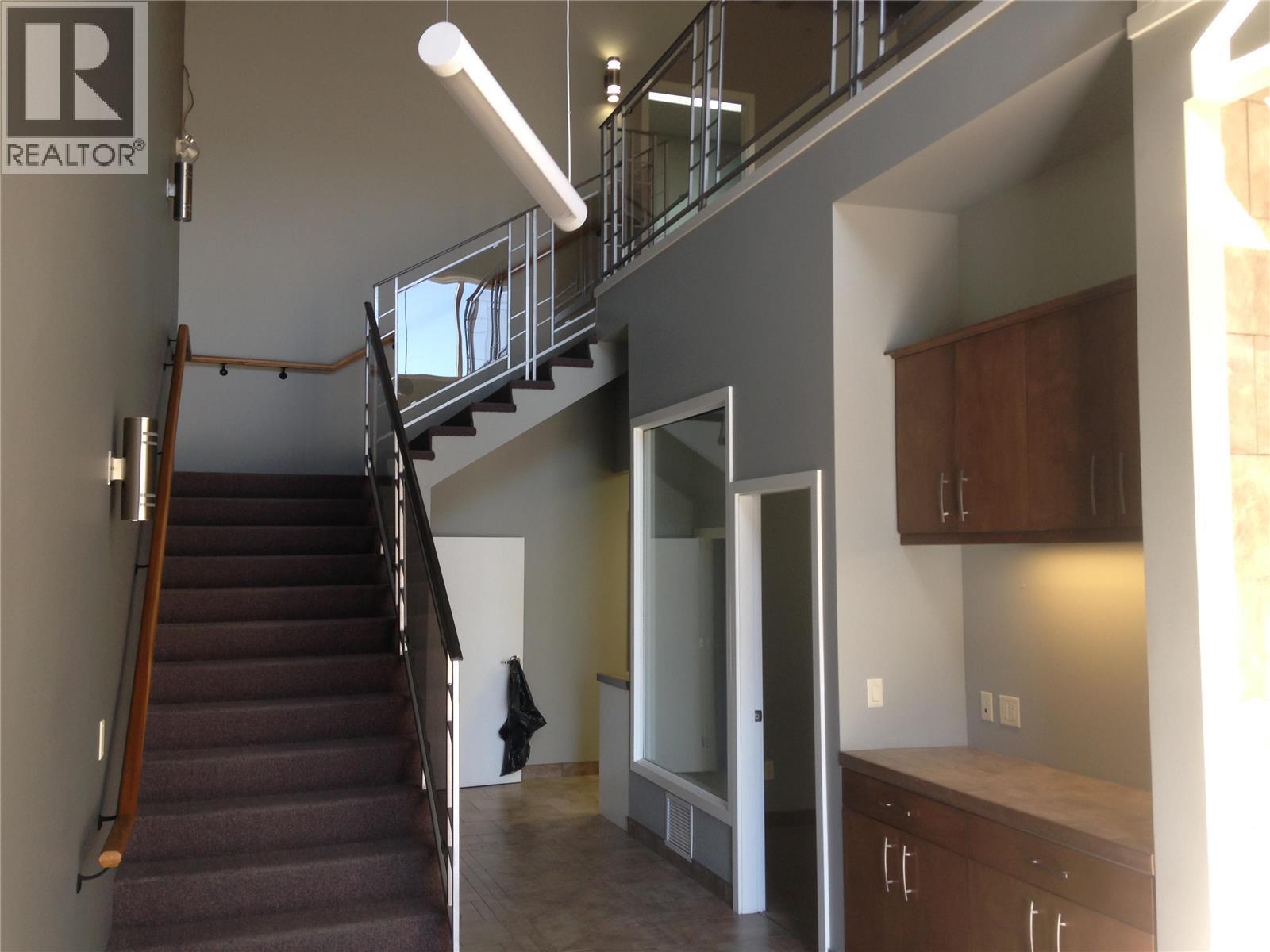 3302 Appaloosa Road Unit# 2, Kelowna, British Columbia  V1V 2W5 - Photo 2 - 10366454